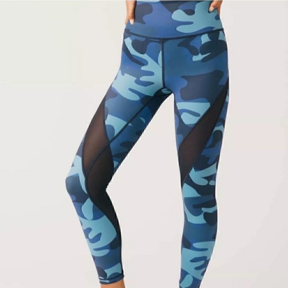 Zyia active blue camo mesh leggings 6-8